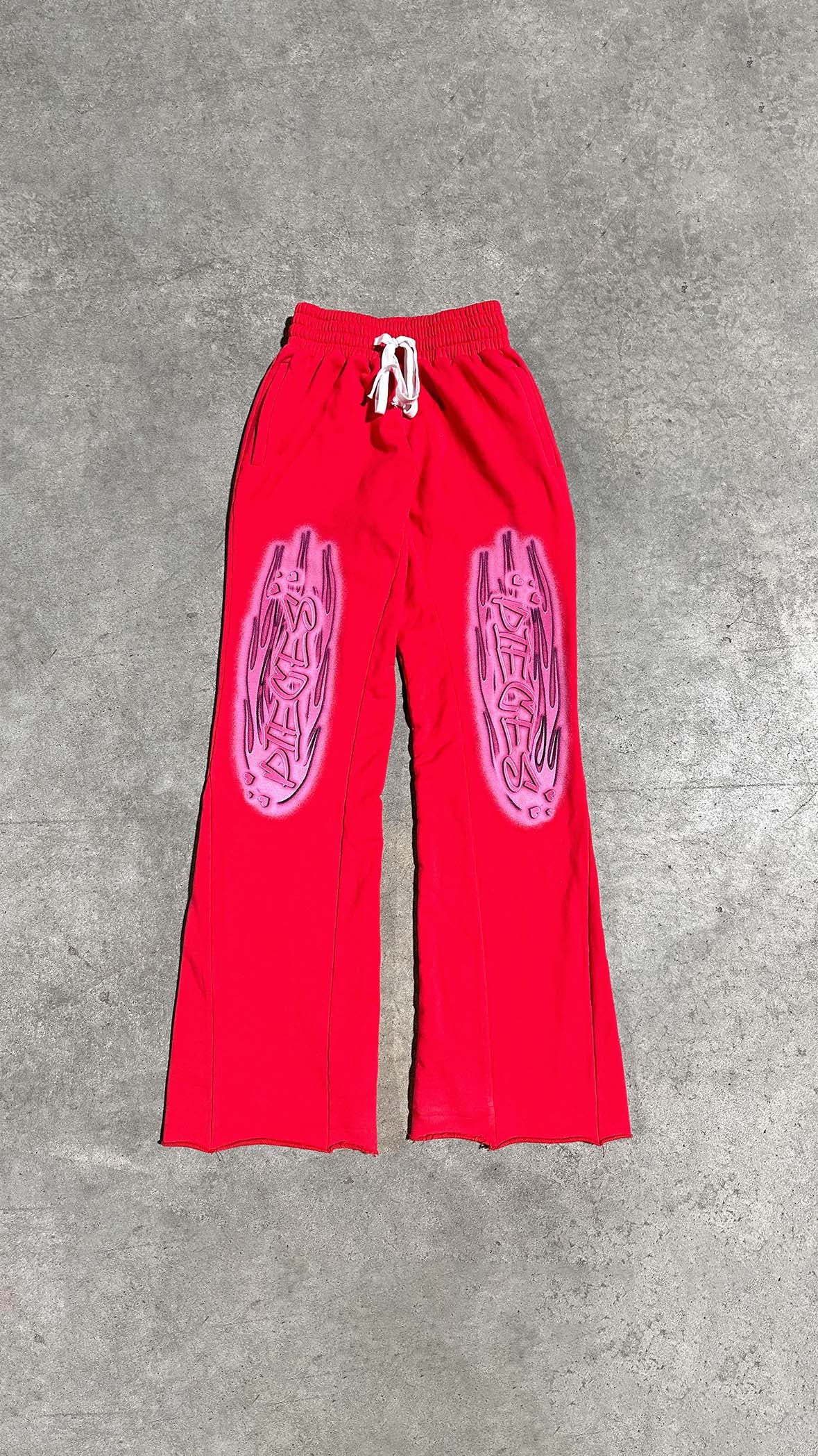 LOVE SLEEVES SWEATS