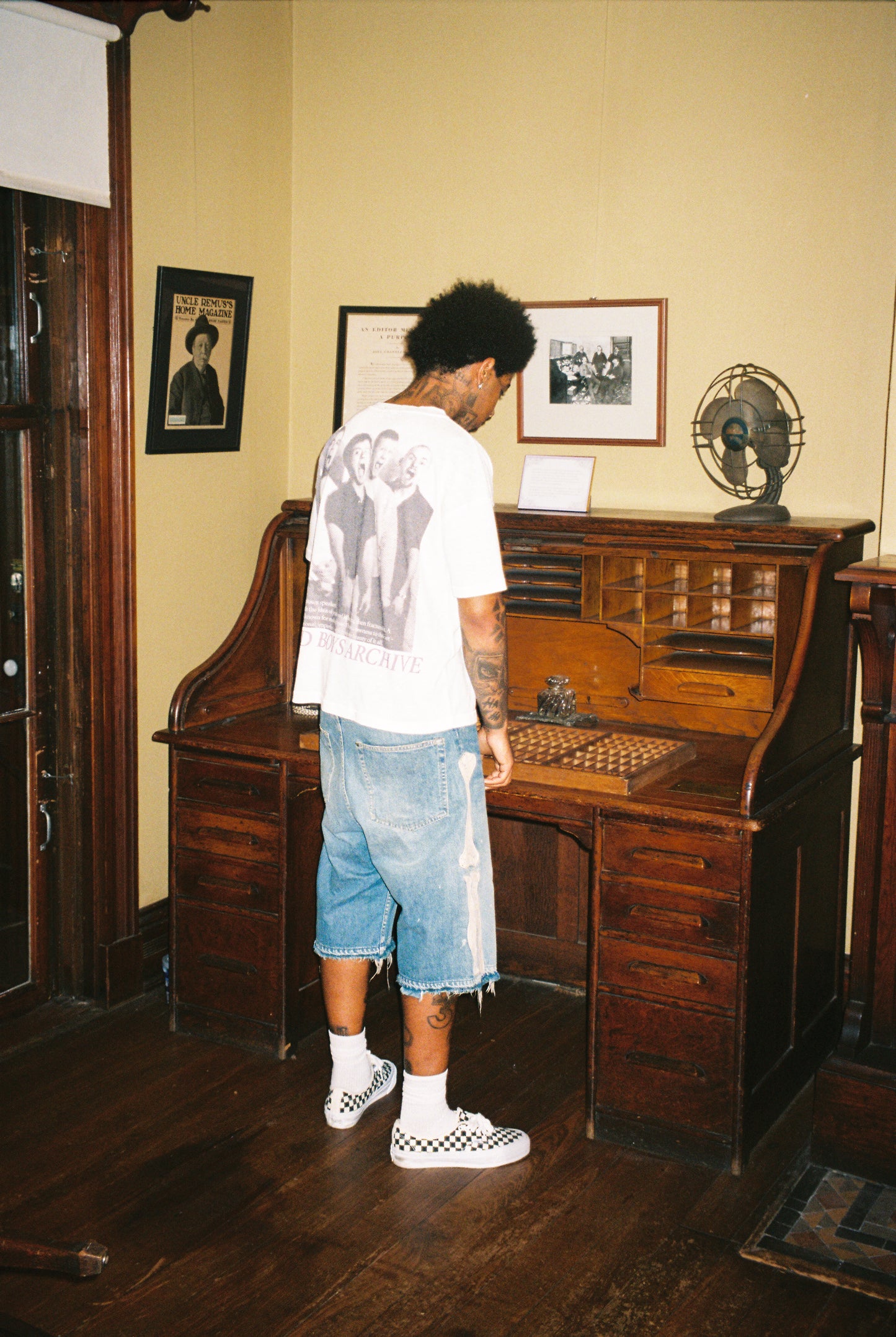 BAND BOYS TEE