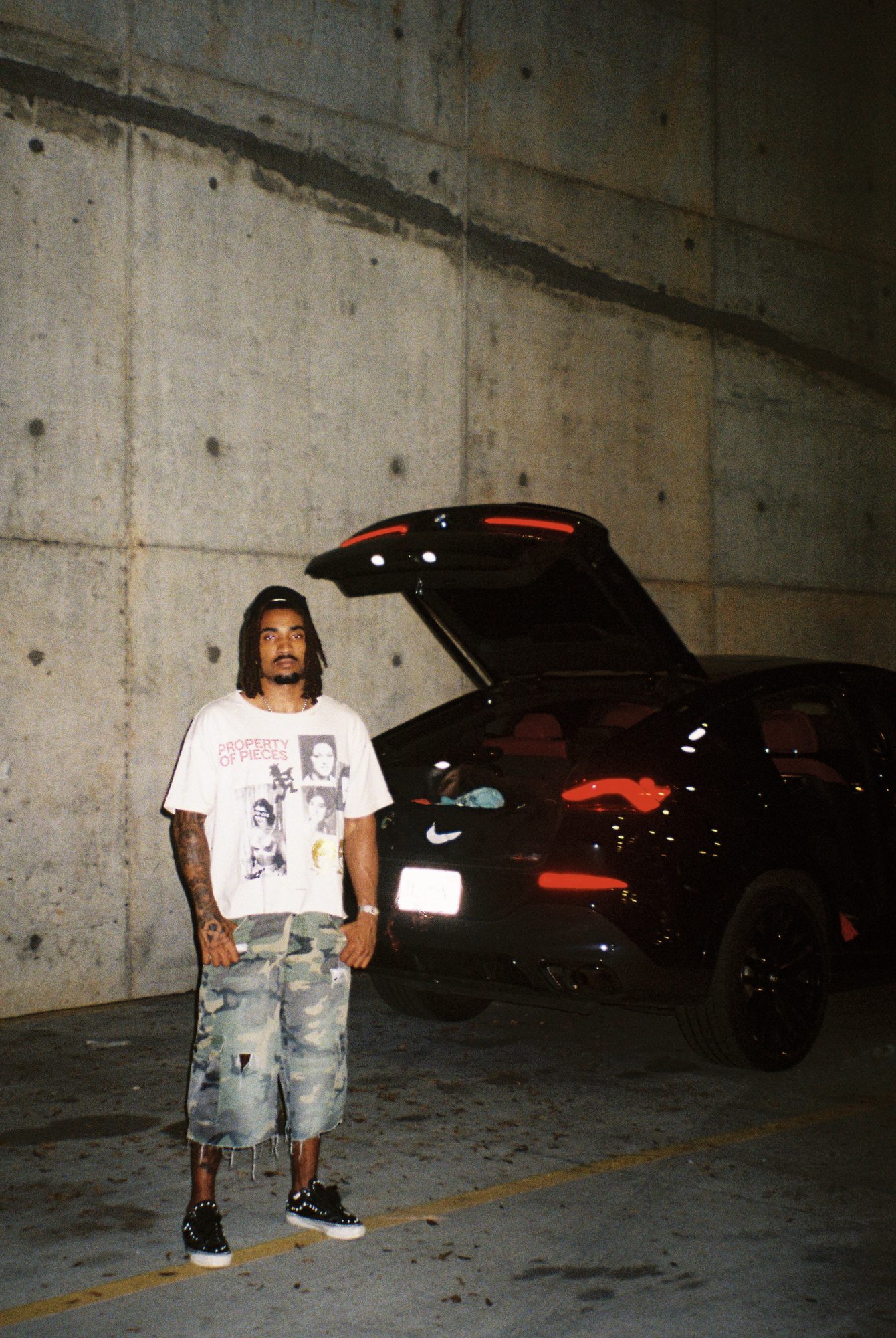 PiecesOfKnowledge lookbook